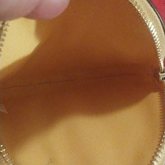 Tory Burch Coin Pouch - Picture 4 of 6